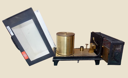 Vintage Wilson Warden Hair Hygrograph Humidity Measuring Tool