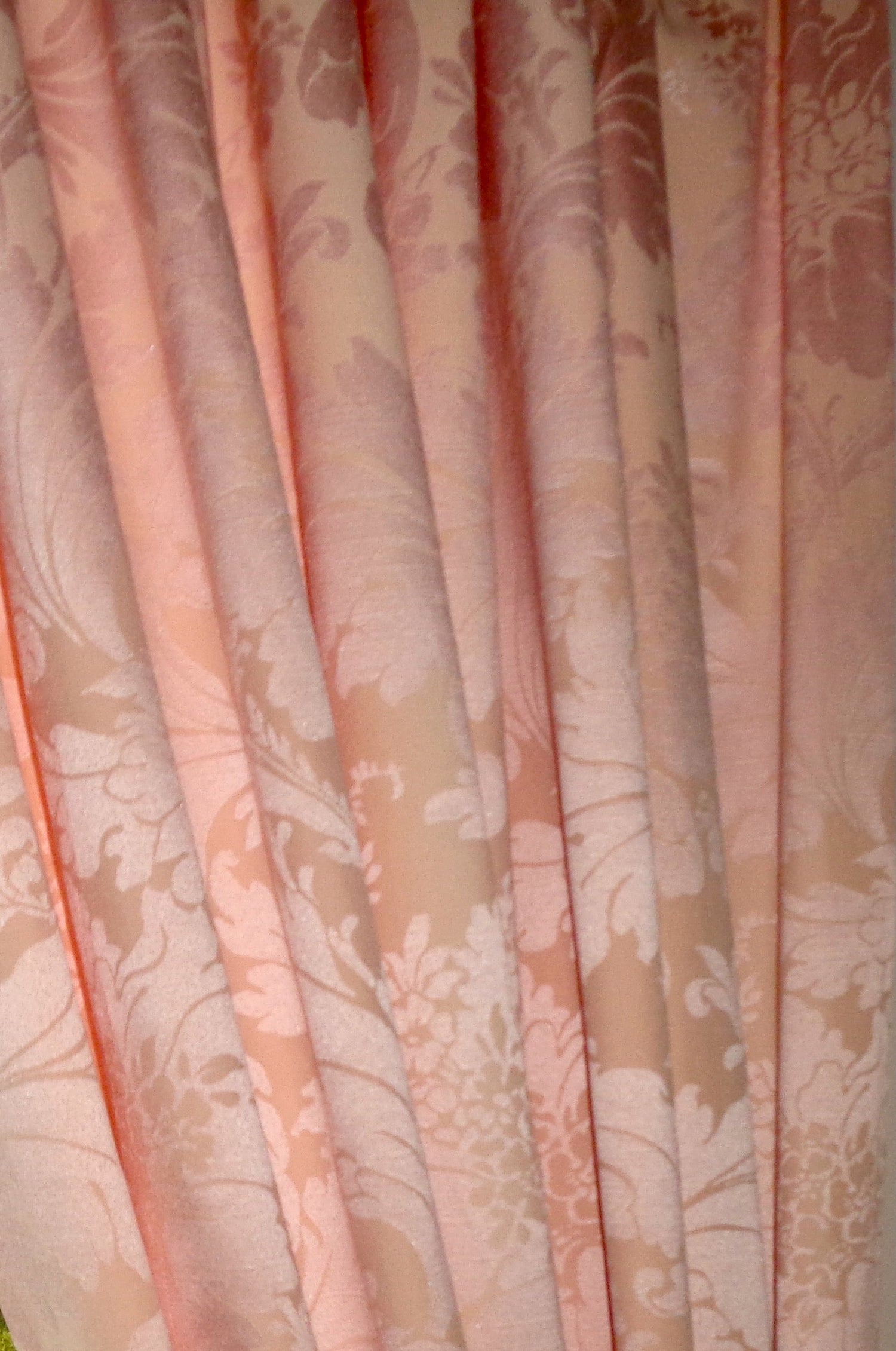 Preowned Curtains and Blinds