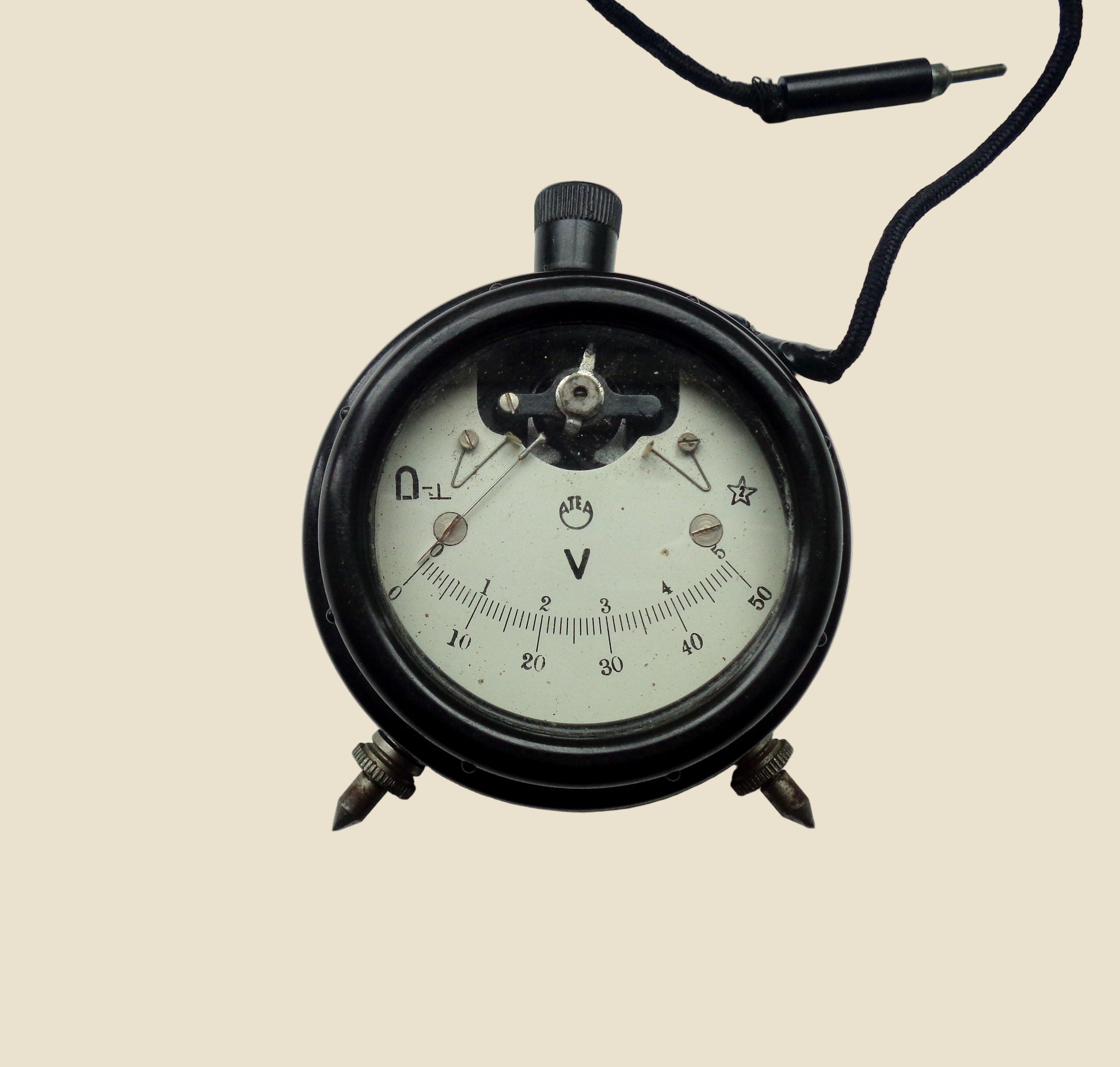 1930s ATEA Pocket Voltmeter Measuring 0-5 Volts and 0-50 Volts in A Brown Leather Case