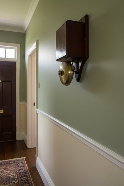 1930s Brass And Wood Telephone / Door  Bell Ringer Box In Working Condition 