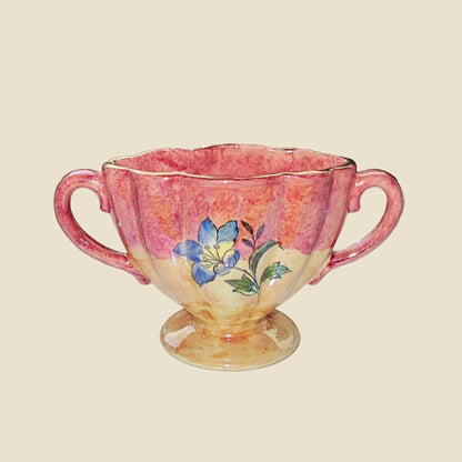 1930s_Kensington_Ware_Two_Handled_Pink_Shell_Shaped_Lustre_Vase