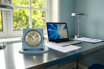 1940s Blue Temco Electric Type MkV Desk Clock 200/250V 50Hz
