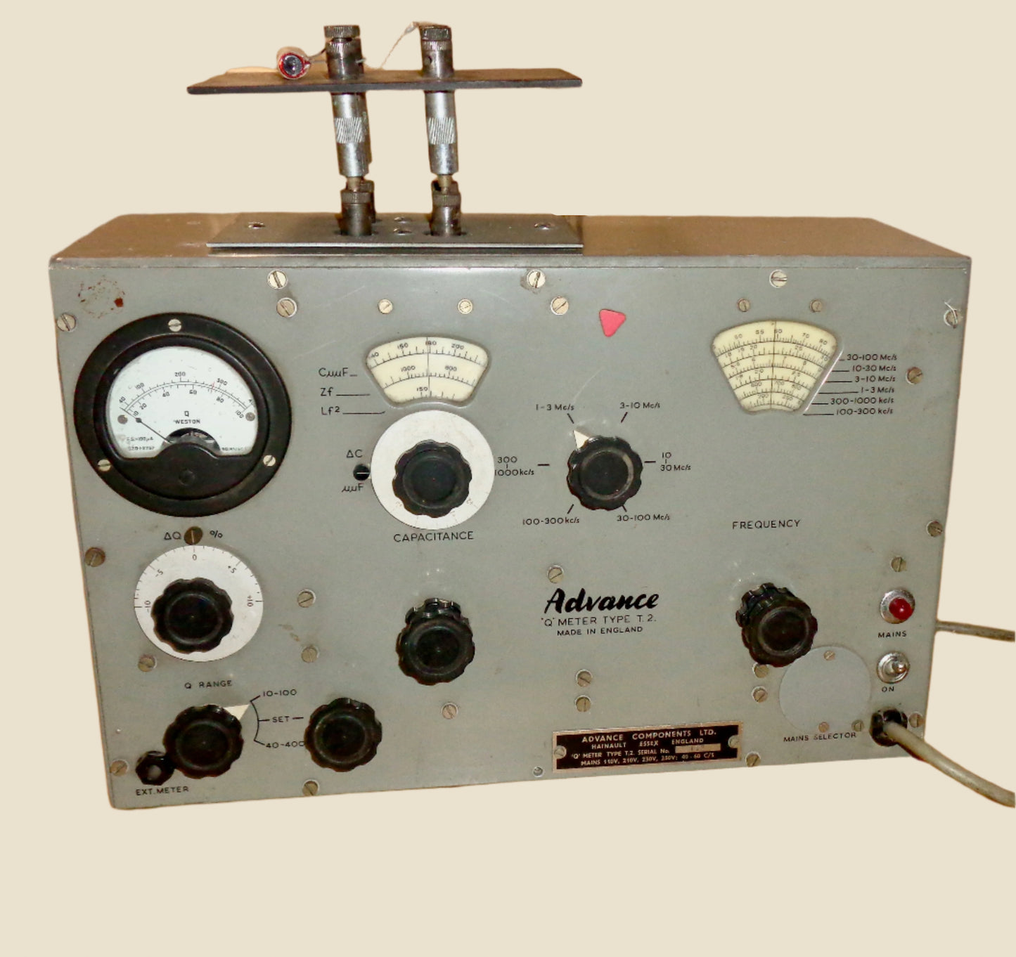 1960s Advance Q Meter Type T2 Circuit Magnification Meter