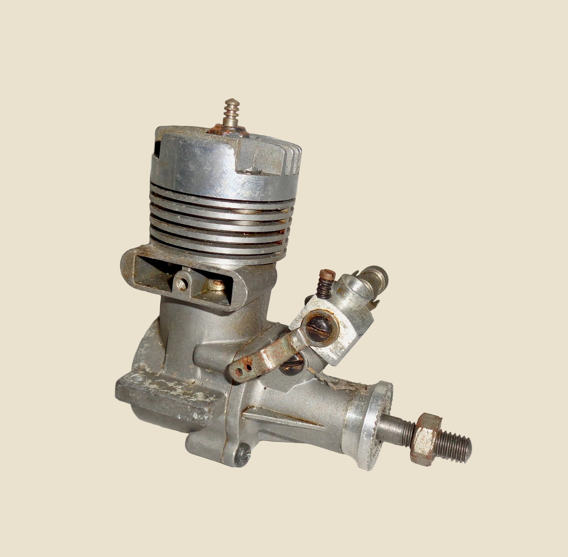 1970s Enya Model 4005 19V Engine For Model Aircraft