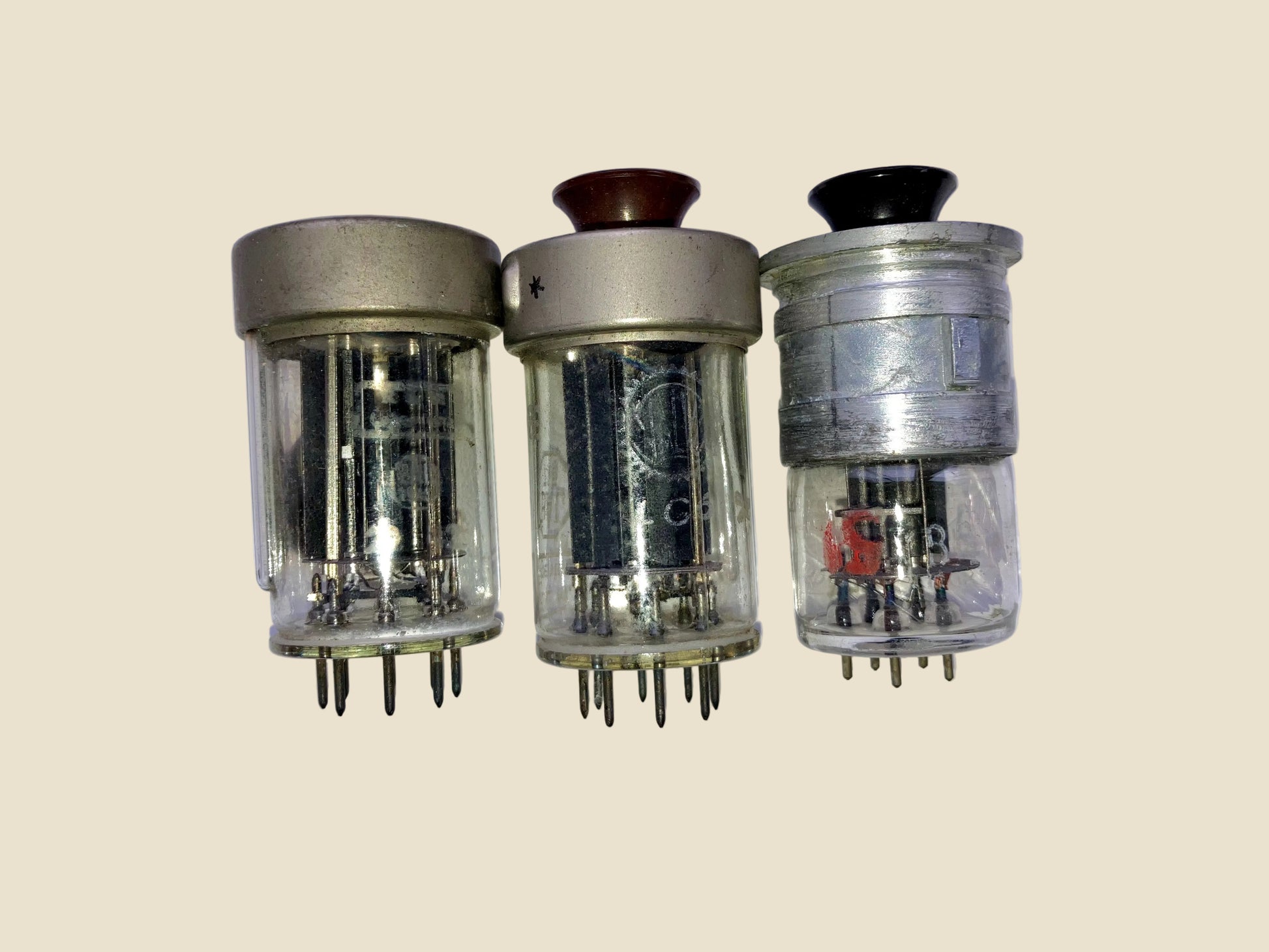 Collection of Three WW2 Wehrmacht Eigentum German Thermionic Valves