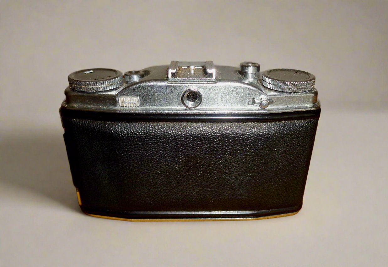 1950s AGFA Solinette II 35mm Folding Camera With Solinar 50mm 1:3.5 Lens And Ever Ready Case