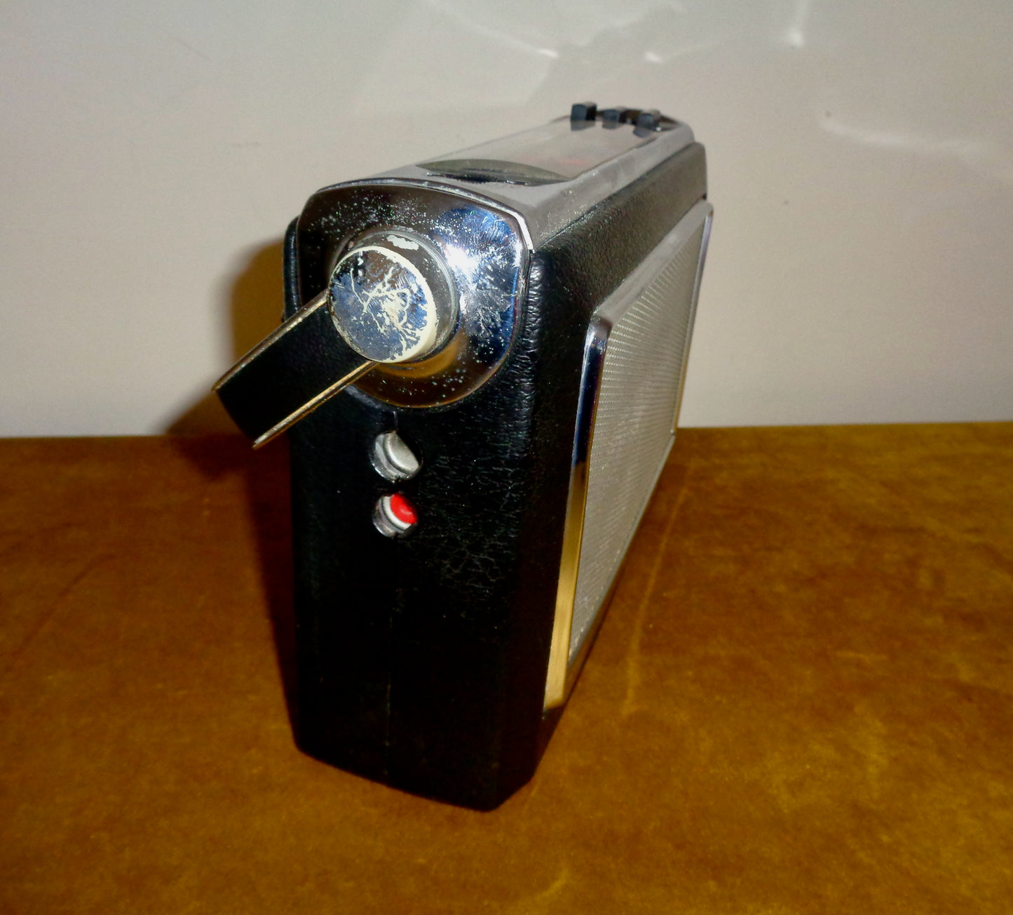 1970s Portable Bush VHF / MW / LW Transistor Radio Model VTR 330 In Black Rexine