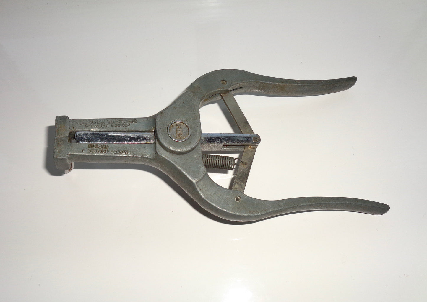 Vintage Hellerman Sleeve Pliers For Binding Insulated Electrical Conductors