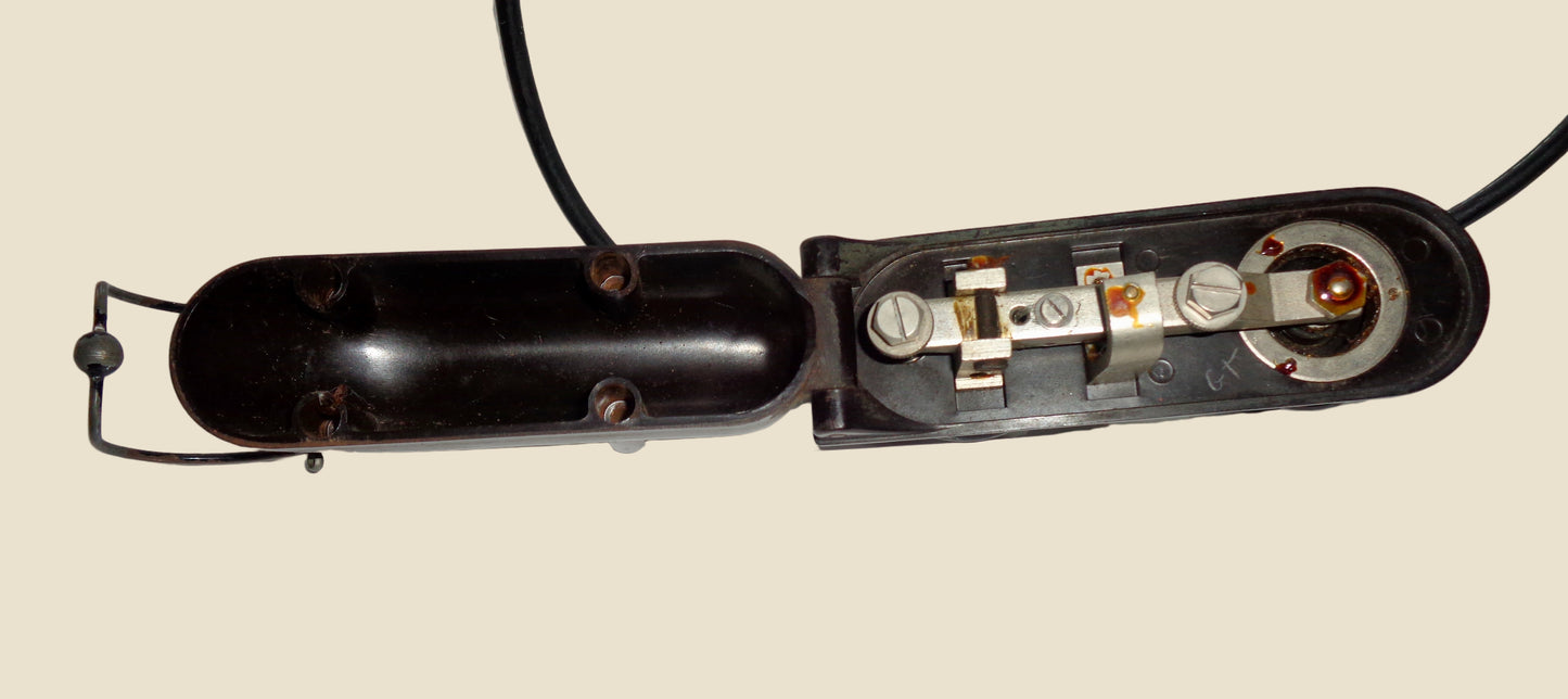 WW2 10F/7741 Type F Bathtub Military Morse Key