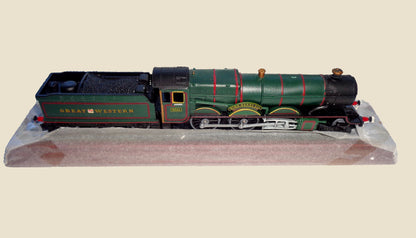 OO Gauge Model Train Great Western King Henry VII on Wooden Plinth