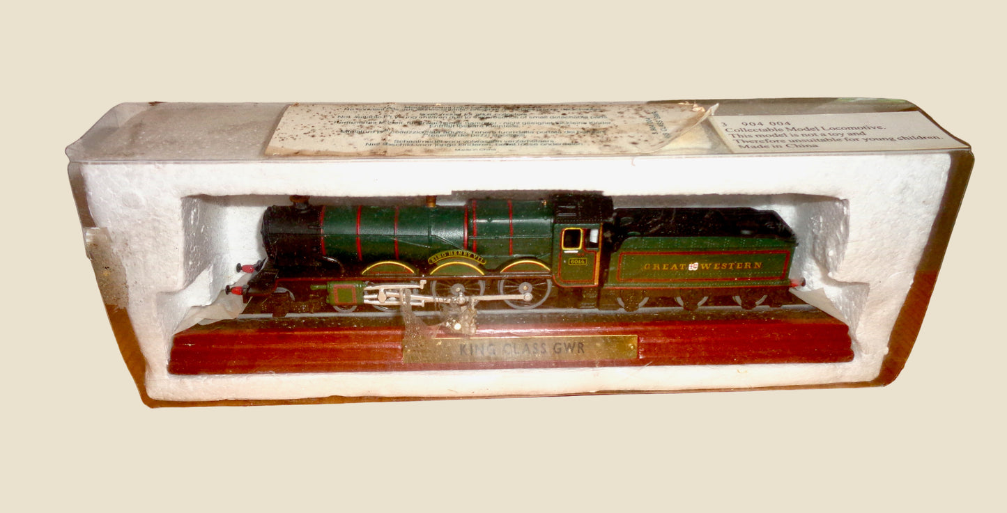 OO Gauge Model Train Great Western King Henry VII on Wooden Plinth