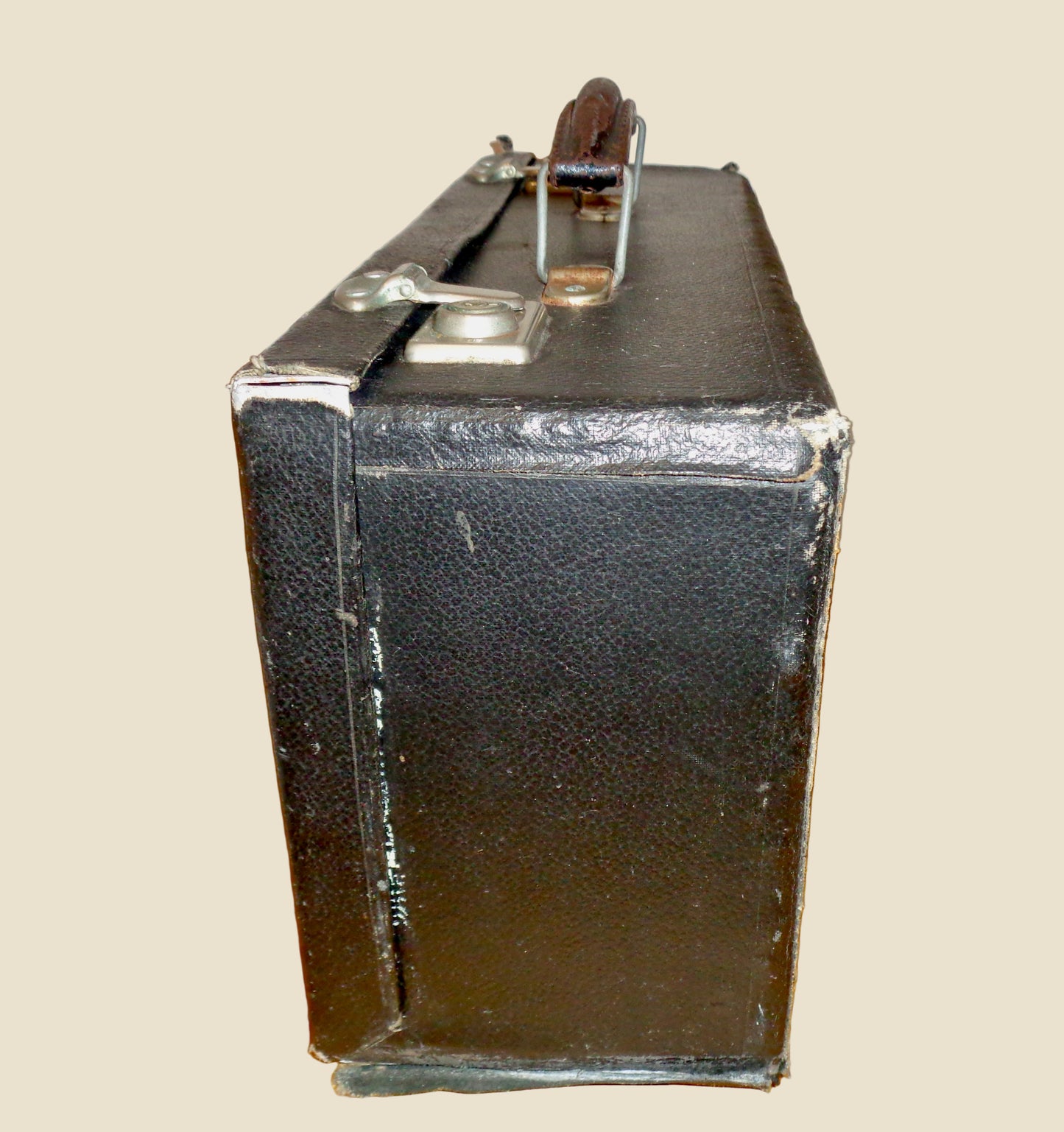 Vintage Nurses / Midwives / Doctors Aluminium Medical Case / Bag