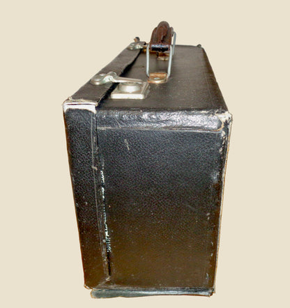 Vintage Nurses / Midwives / Doctors Aluminium Medical Case / Bag