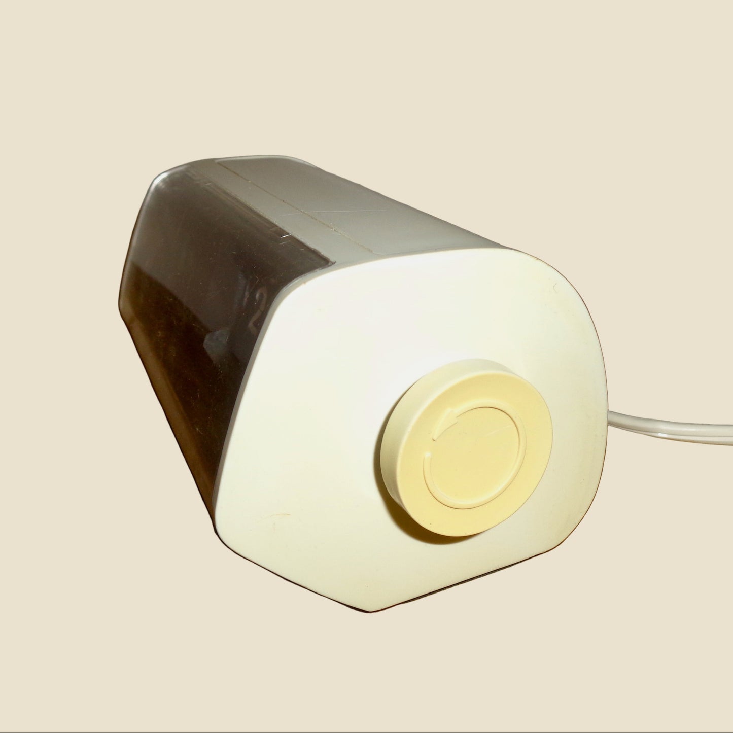 1960s Pifco No.930 Digitime White Flip Clock 200/250V 50Hz