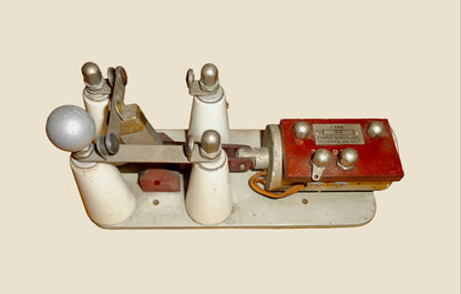 WW2 Price Brothers Inc. Type 52 Radio Antenna Changeover TX/RX Relay