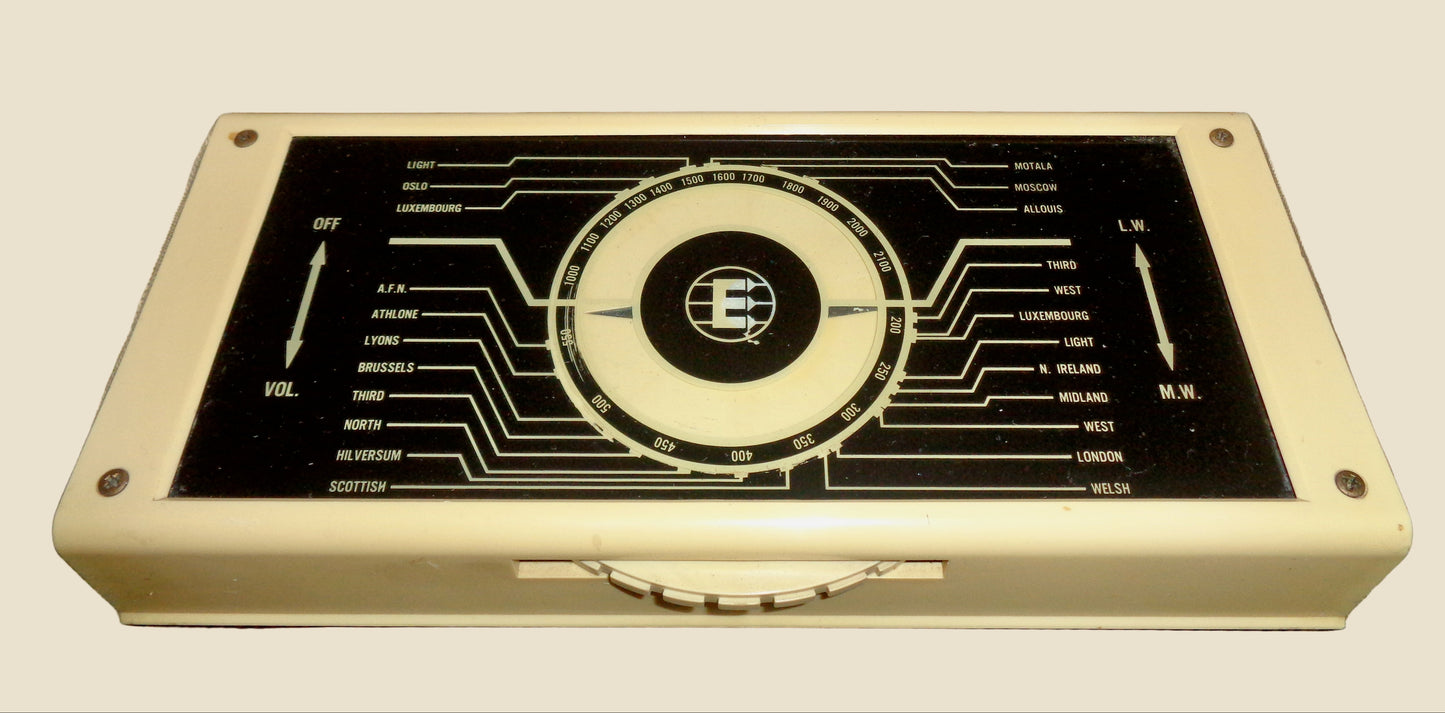1950s Vintage Ecko BP257 MW/LW Portable Valve Radio