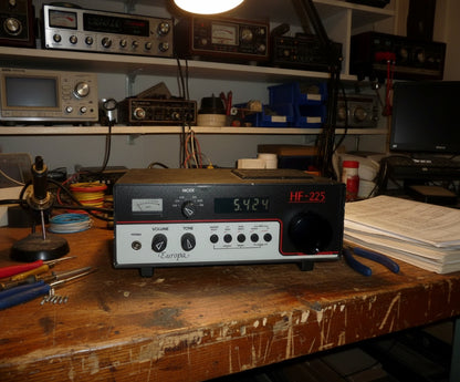 1990s Lowe HF225 Europa Communication Radio Receiver