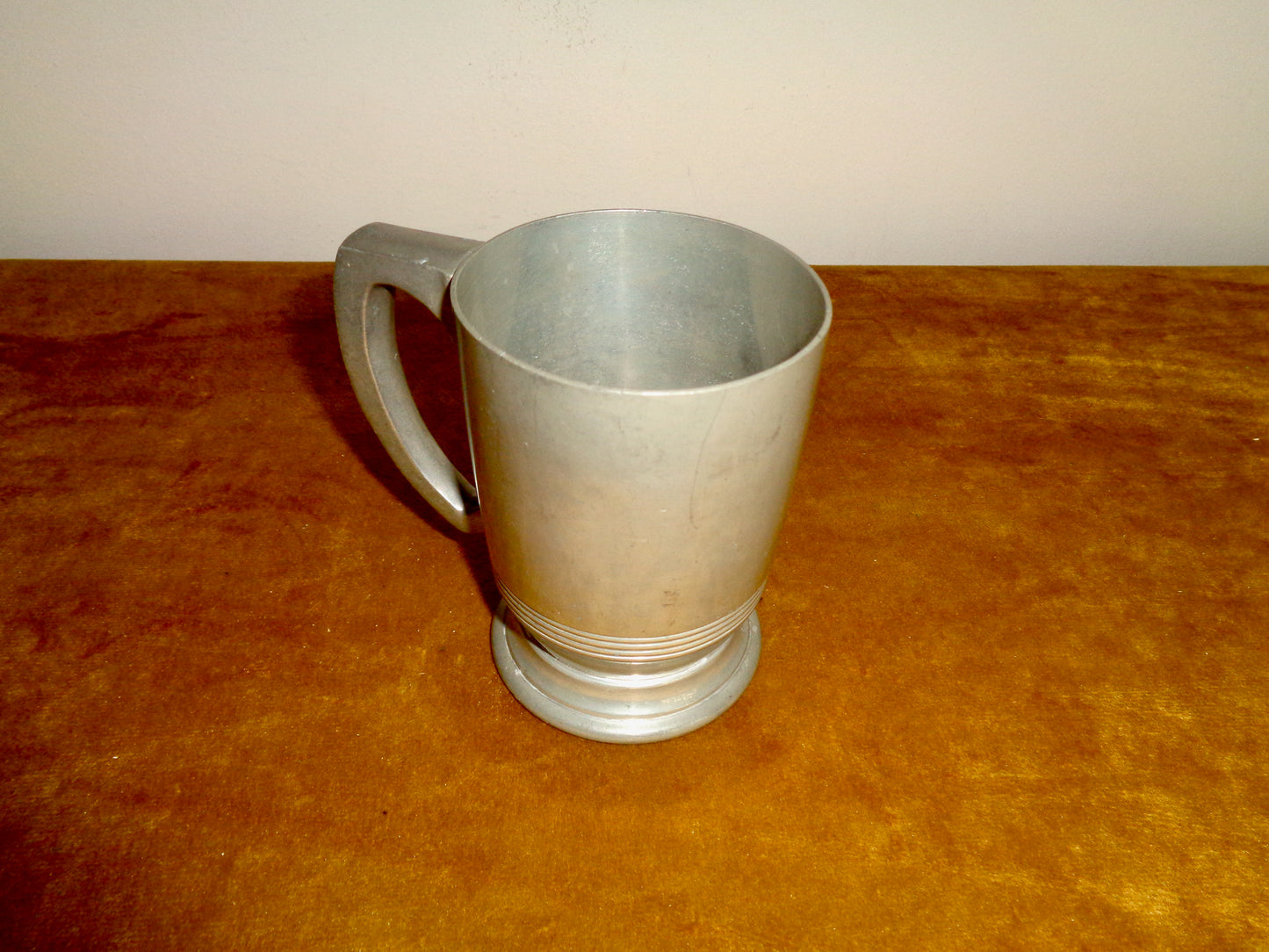 Vintage Walker and Hall Howard Pewter 1/2 Pint Tankard 1227P