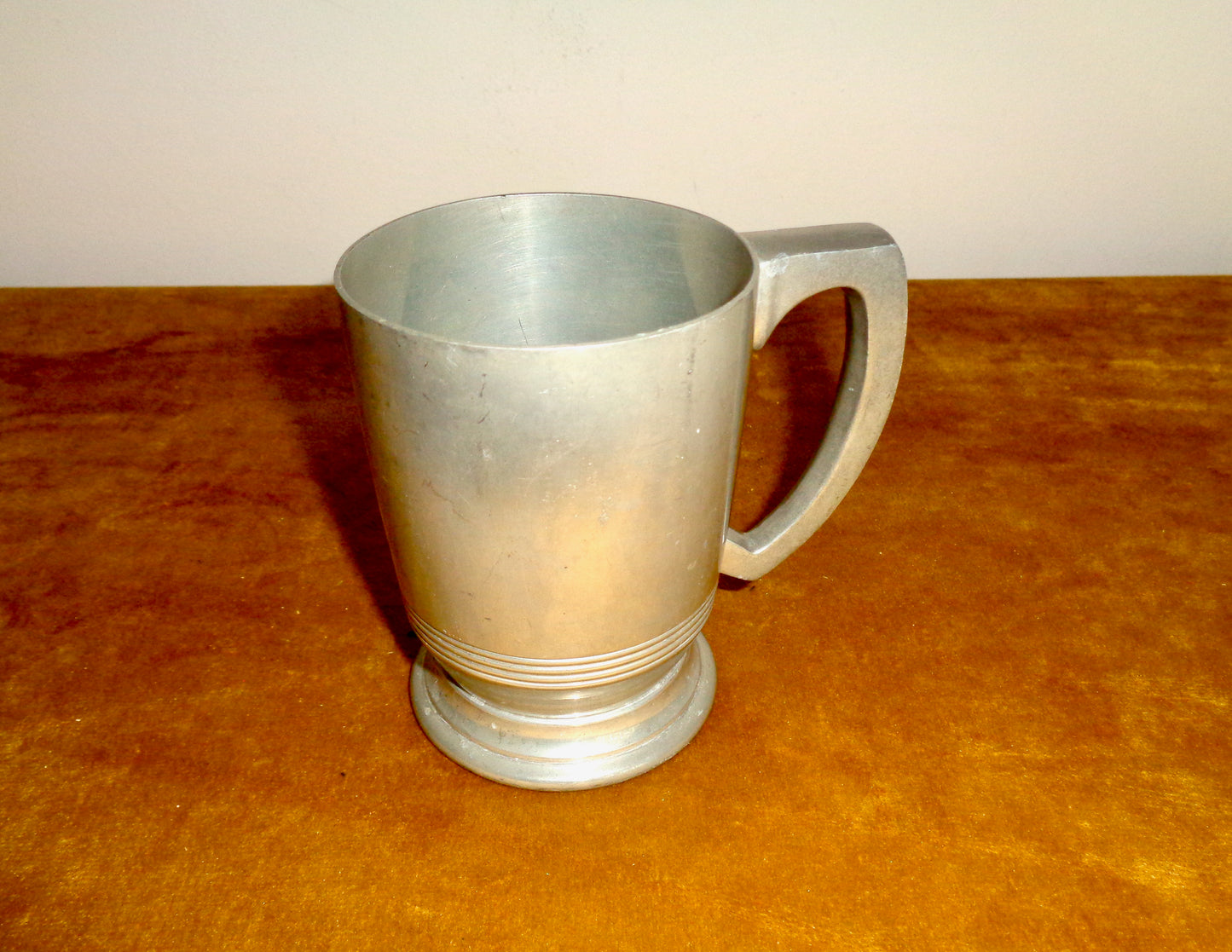 Vintage Walker and Hall Howard Pewter 1/2 Pint Tankard 1227P 