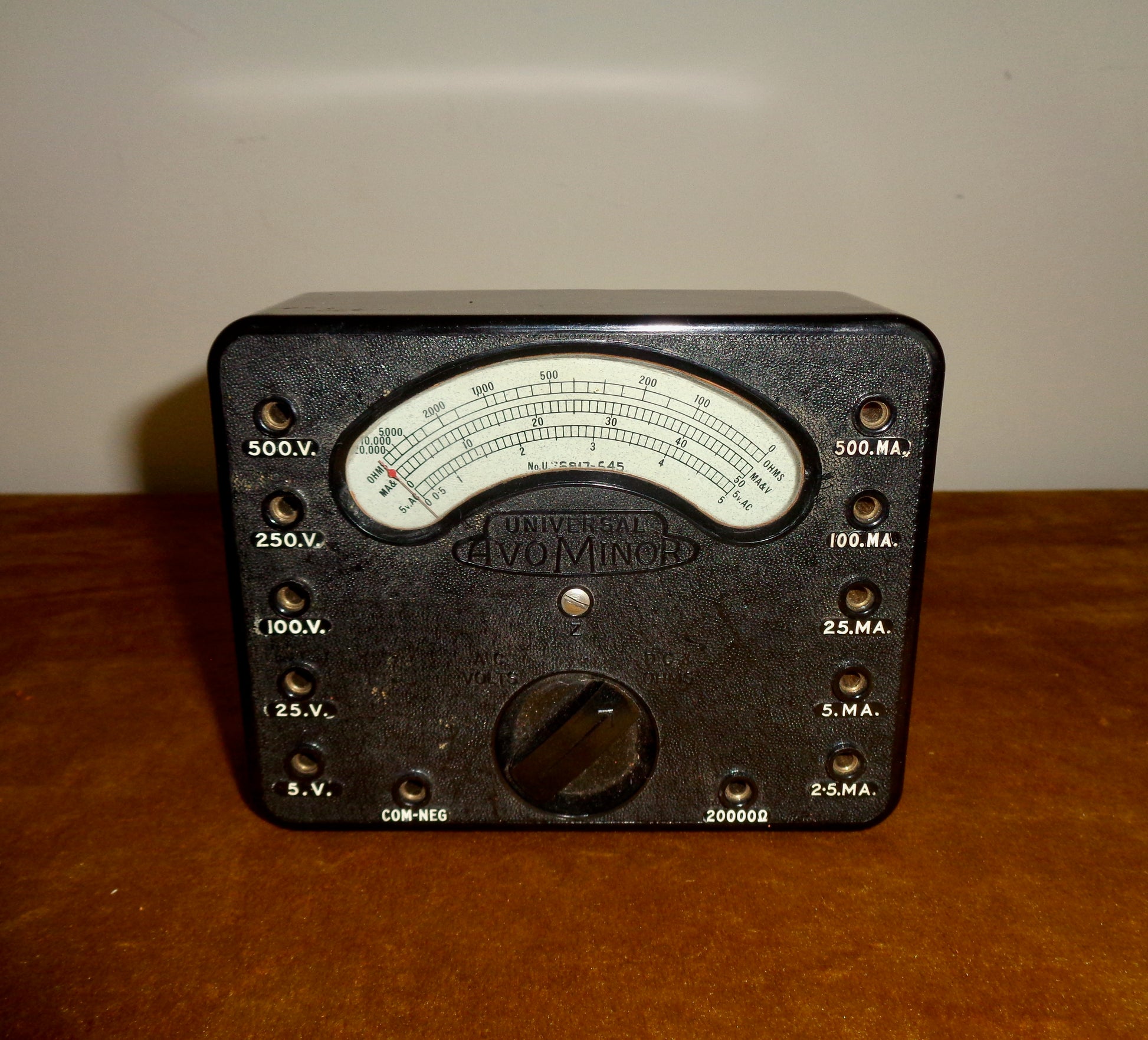 WW2 Type H ACWEECO Universal AVO Minor Moving Coil Multimeter Air Ministry REF 10S/16