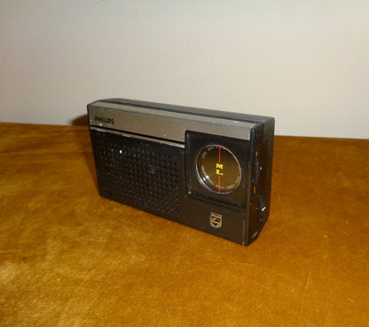 1970s Philips 90RL011 MW/LW Pocket Transistor Radio In Black With Its Original Box