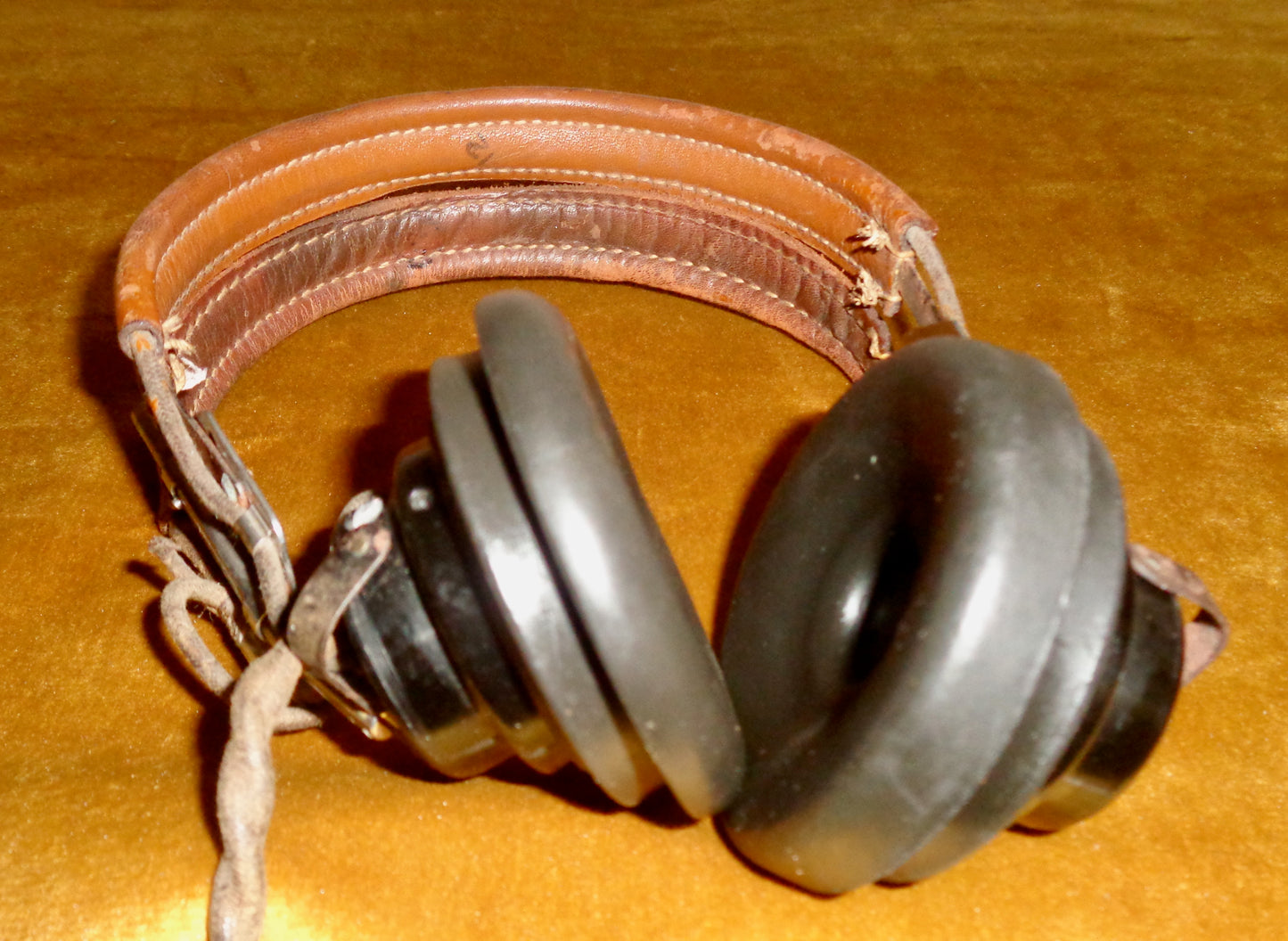 Vintage USAF Type HS33 Headphones With HB7 Headband and ANB H1 Receivers. Made by Western Electric