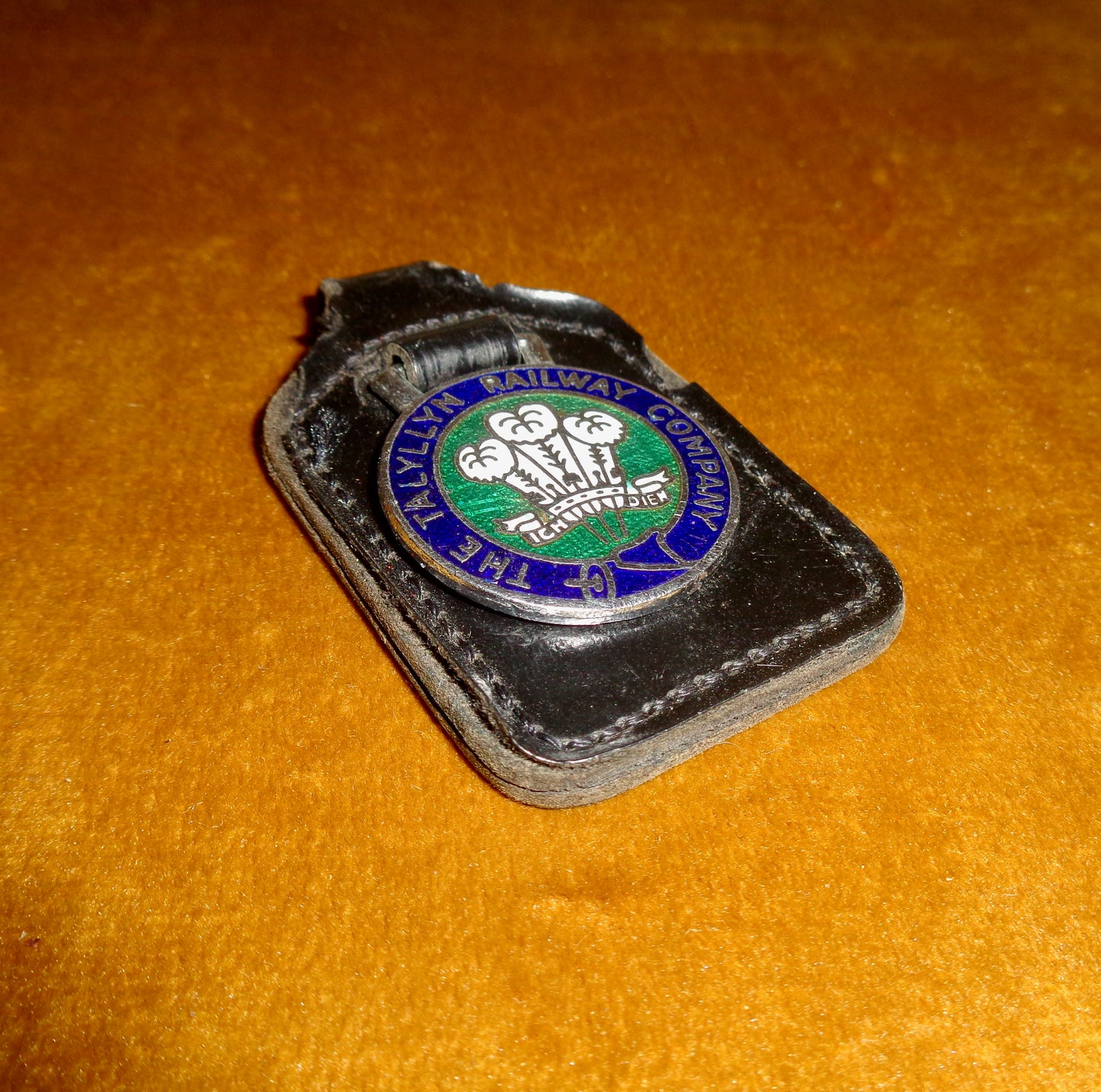 The Talyllyn Railway Company Enamelled Badge on A Black Leather Key Ring Fob