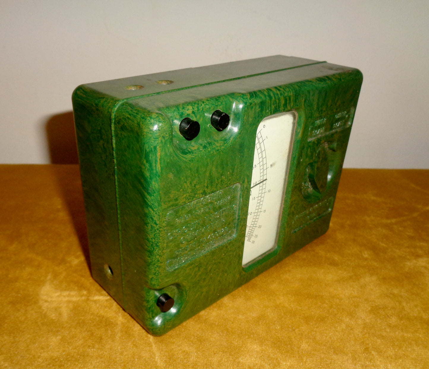1950s Green Bakelite Megger Circuit Testing Ohmmeter By Evershed & Vignoles