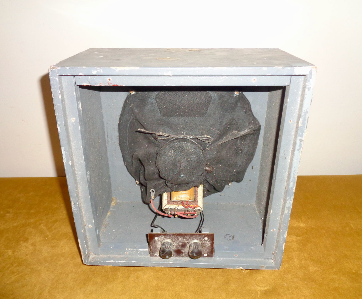Type 35 RAF Radio Loudspeaker IOU/204 Made For The Air Ministry