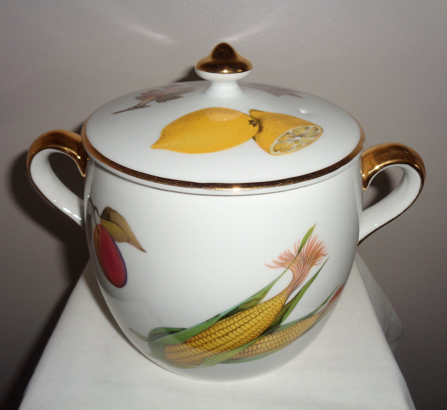 Vintage Royal Worcester Evesham Gold 2 Pint Storage Jar/ Marmite Pot/ Bean Pot