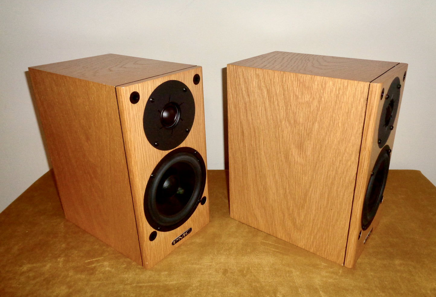 Pair of PMC DB1i Audio HiFi Speakers In Oak. Brand New In Their Original Box With Instructions