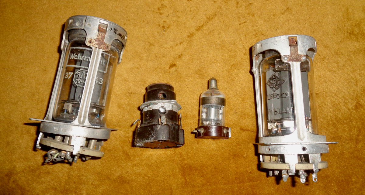 Thermionic Valve Computer Set of Four WW2 German Telefunken Thermionic Valves – Mullard Antiques ...