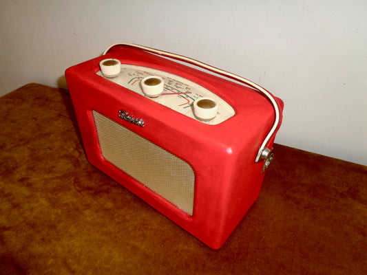 1950s Red Roberts RT1 Two Waveband LW/MW Transistor Radio