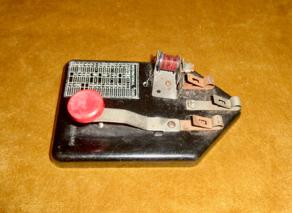 1950s Goltone Practice Morse Key On A Bakelite Base