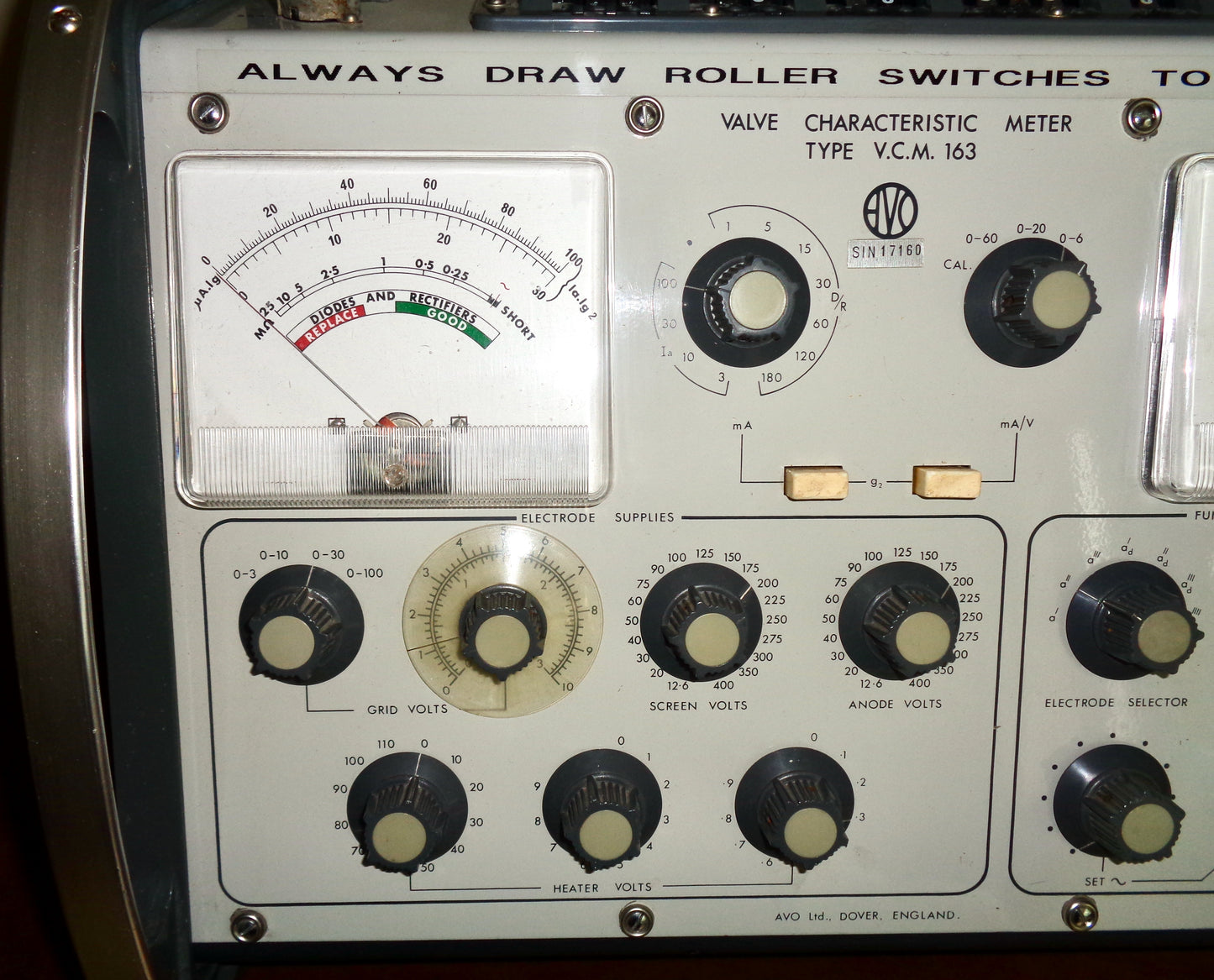 VCM163 AVO Valve Characteristic Meter / Valve Vacuum Tube Tester