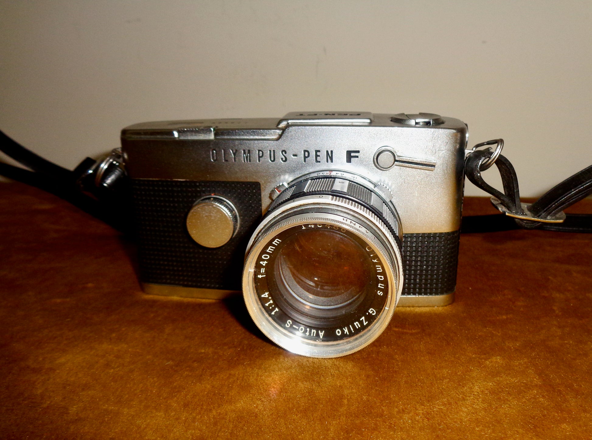 1960s Olympus Pen FT 35mm SLR Half Frame Camera With G Zuiko Auto-S f1.4 40mm Lens