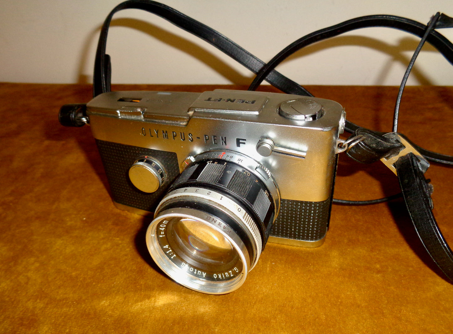 1960s Olympus Pen FT 35mm SLR Half Frame Camera With G Zuiko Auto-S f1.4 40mm Lens