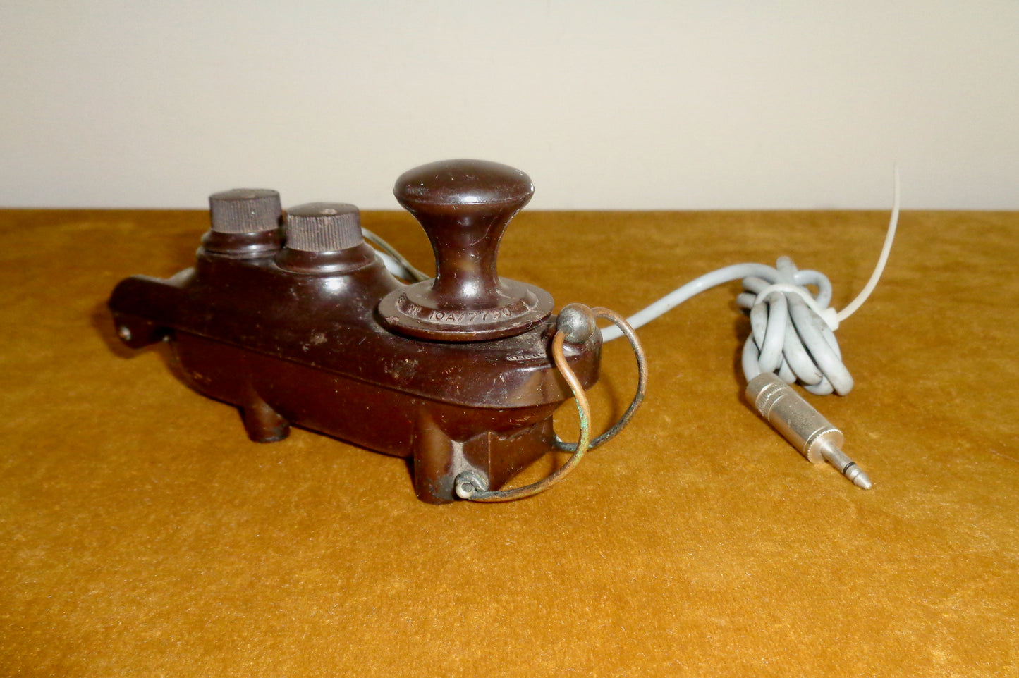 WW2 10F/7741 Type F Bathtub Military Morse Key 