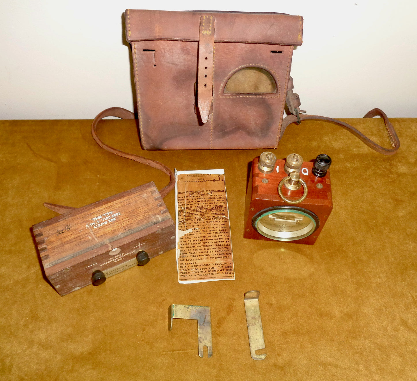 1943 WW2 GEC Detector Q & I Mk I Blasting Galvanometer & GCL Box Safety Test Cell S Mk II