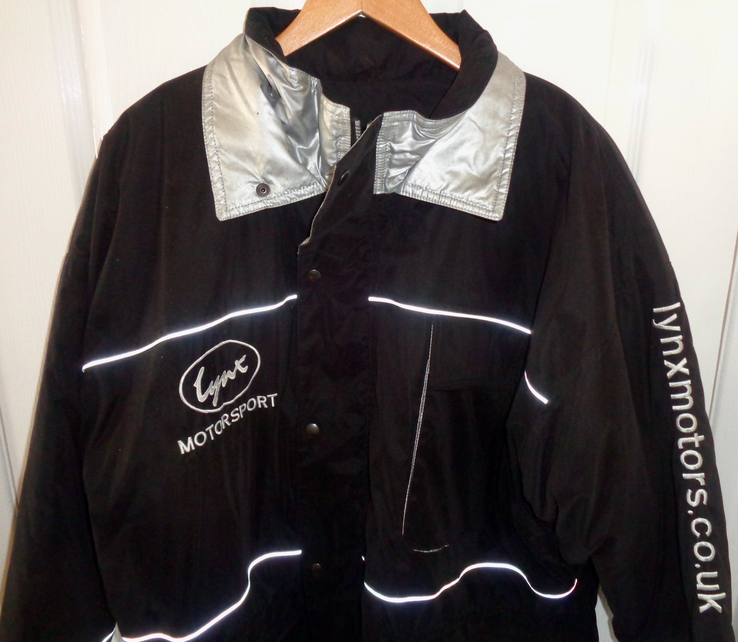 XL Lynx Jaguar Motorsport UK Black Padded Jacket With White Lynx Logo and Reflective Strips