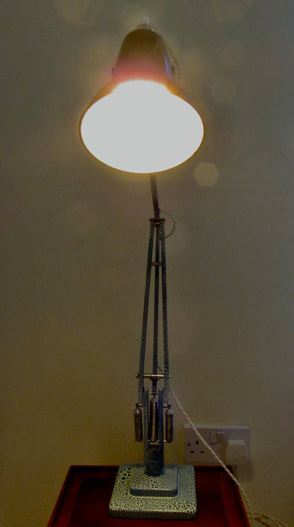 1940s Anglepoise 1227 Desk Lamp With Bakelite Shade, Crackle Glaze Paint And White Flex