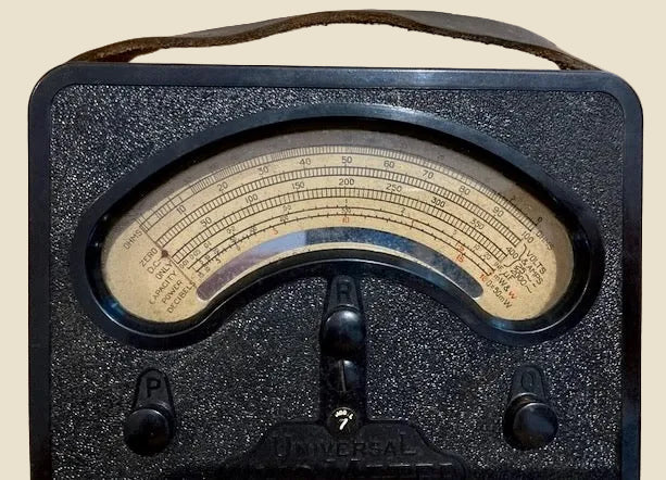 1940s Universal Avometer Model 7 With Tan Leather Transit Case