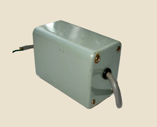 Vintage 25 Ohm British Military Microphone Transformer NATO No. 5835-99-943-7003