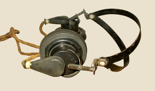 WW2 Pair Of Canadian WS19 Headphones With Type 7 Microphone