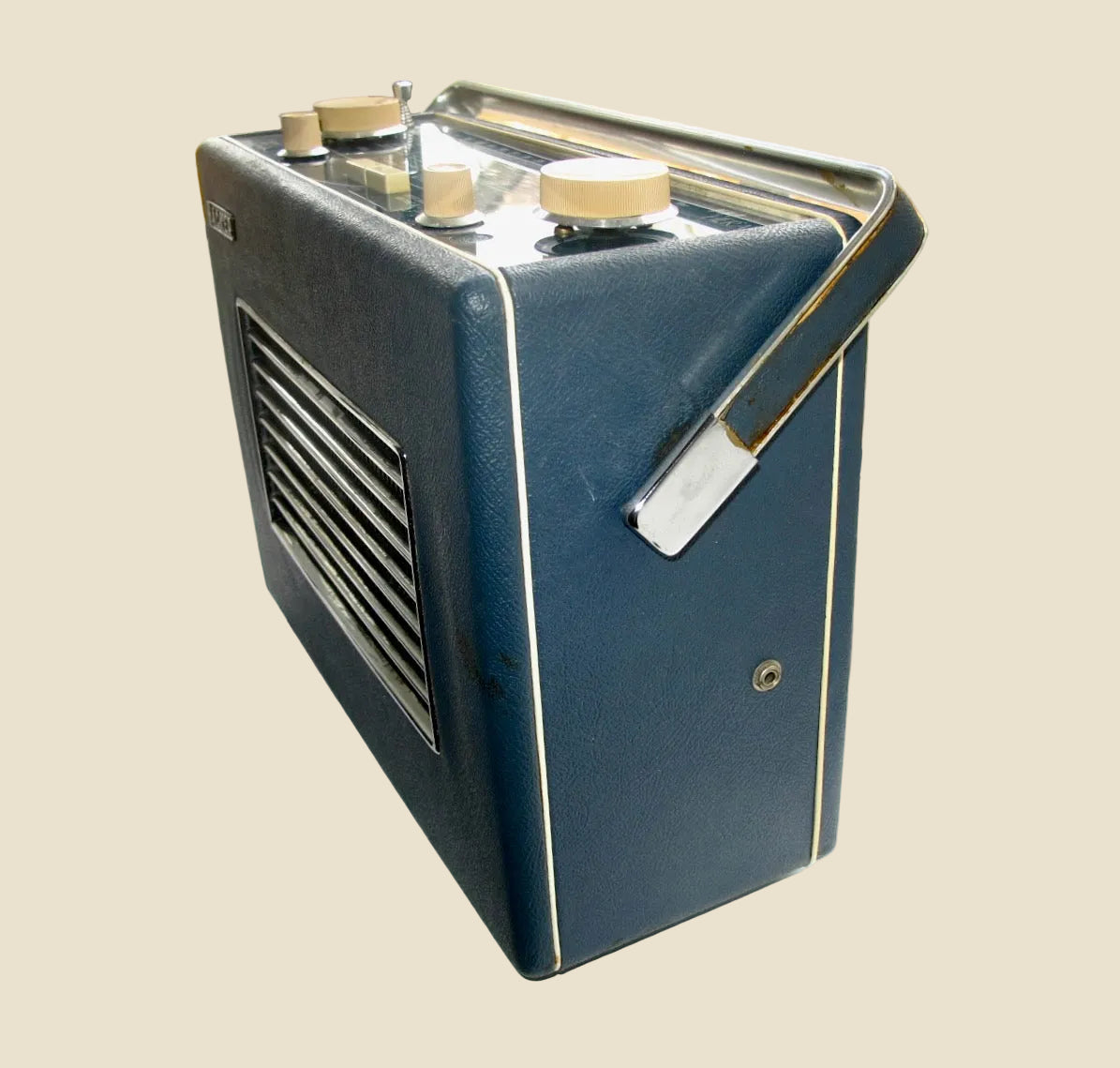 Vintage Hacker Herald RP37A VHF/FM Transistor Radio