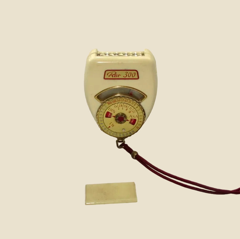 Vintage 1960s Rex 300 White Plastic Light Exposure Meter