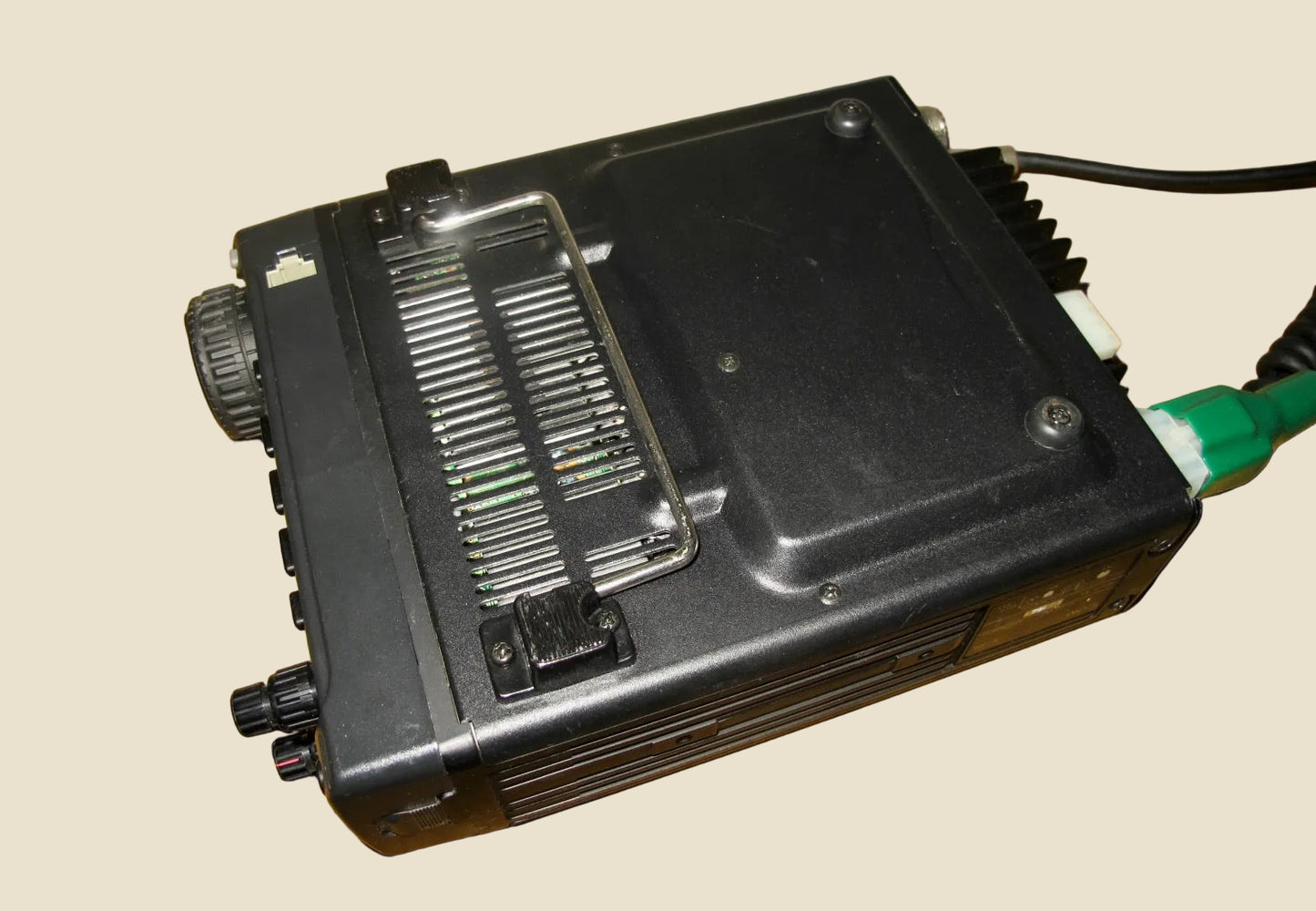 Icom IC-706 HF Mobile Transceiver With HM103 Microphone