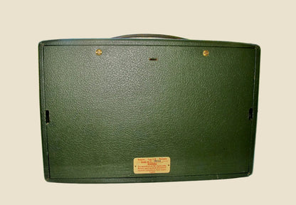 1950s Roberts Green CR Valve Portable Radio For Display Only