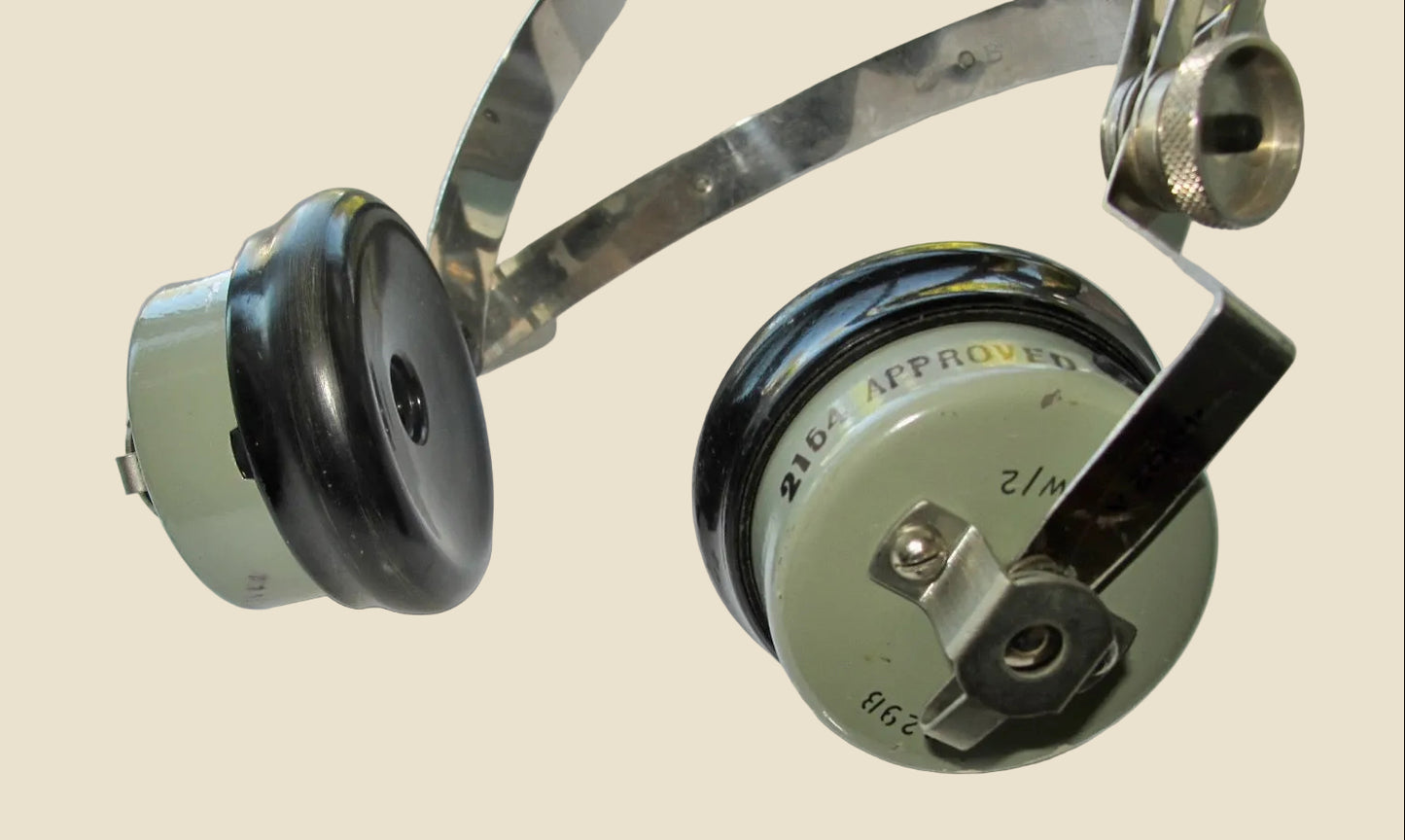Pair Of WW2 WAAF Headphones For Microphone Assembly Type 1 10A/14728