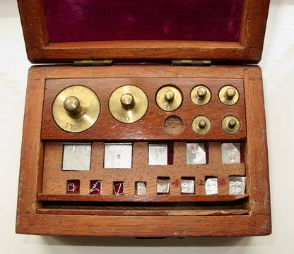 Vintage Boxed Brass And Aluminium Apothecary Weights Set